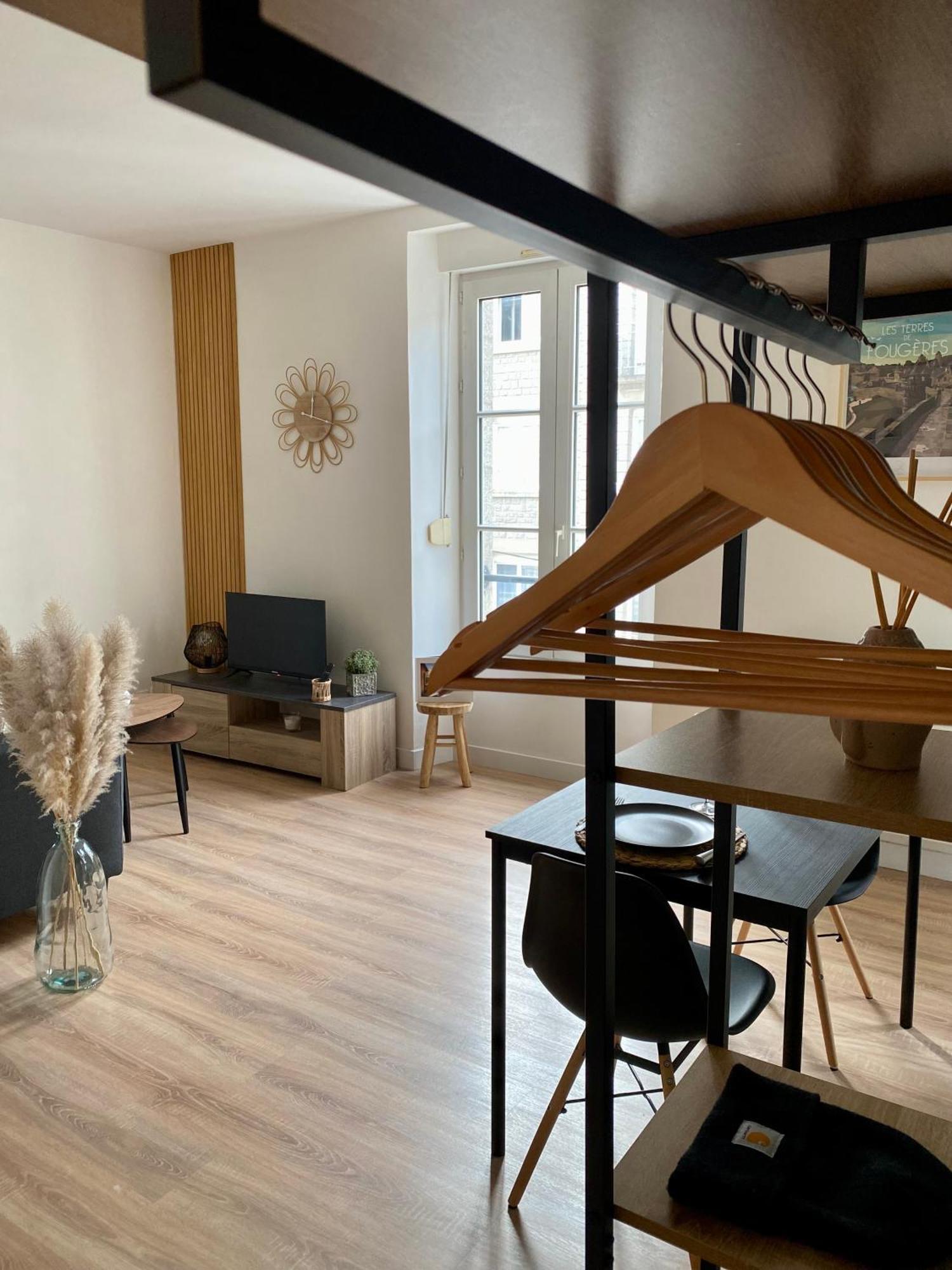 Les Remparts Apartment